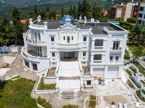 Villa for Sale -  